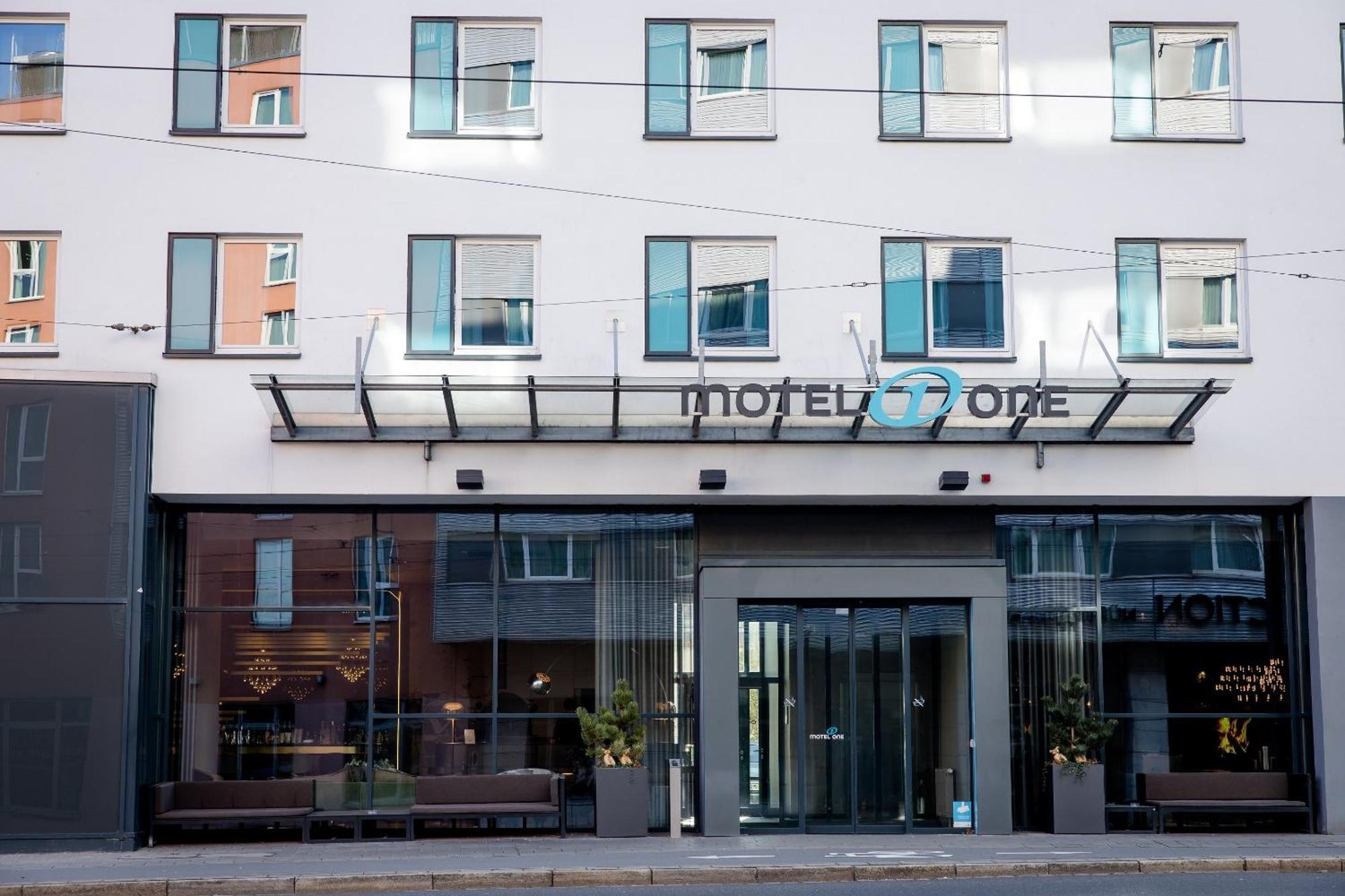 Motel One Nuernberg-City מראה חיצוני תמונה