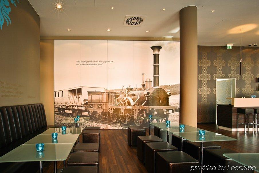 Motel One Nuernberg-City מסעדה תמונה
