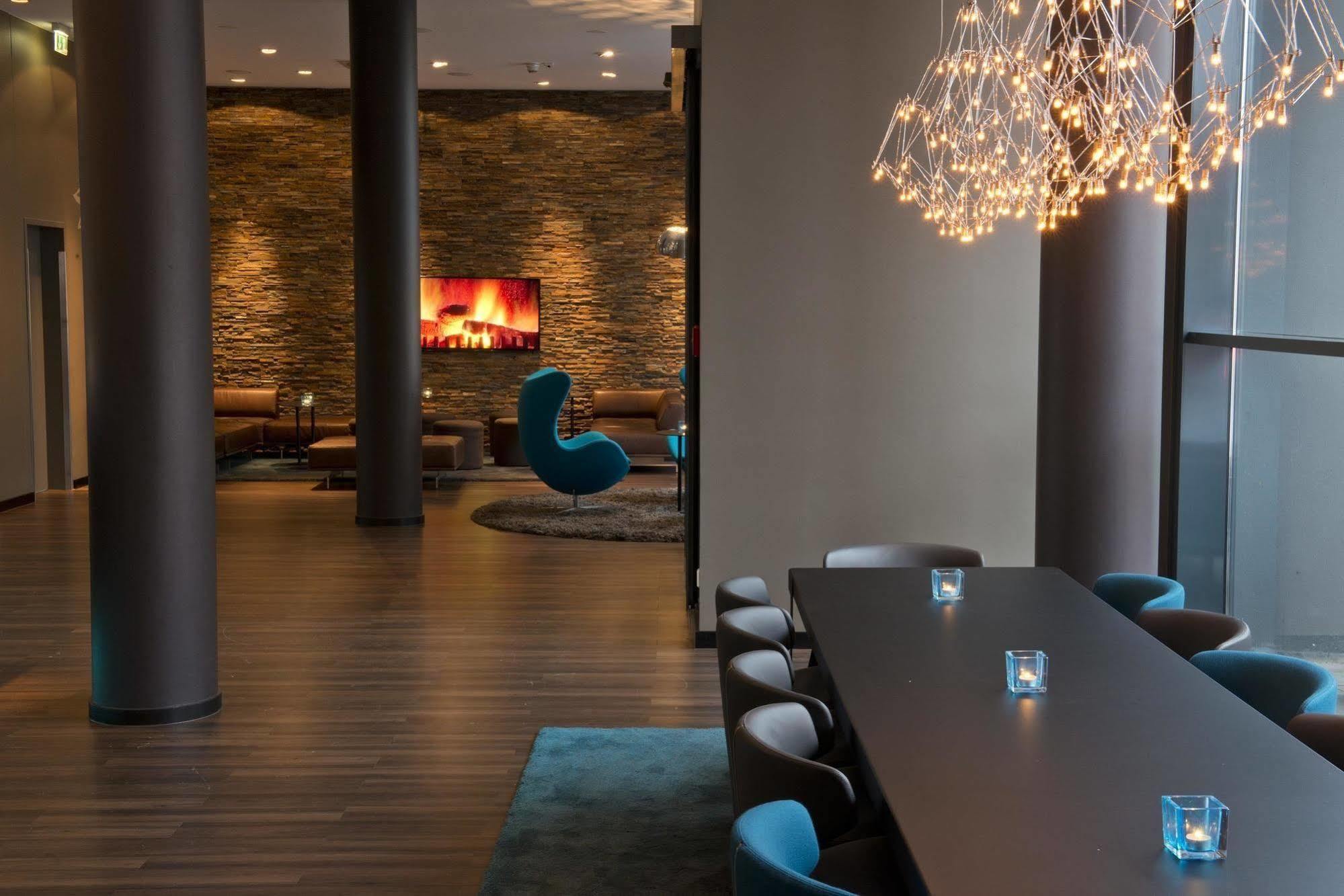 Motel One Nuernberg-City מראה חיצוני תמונה