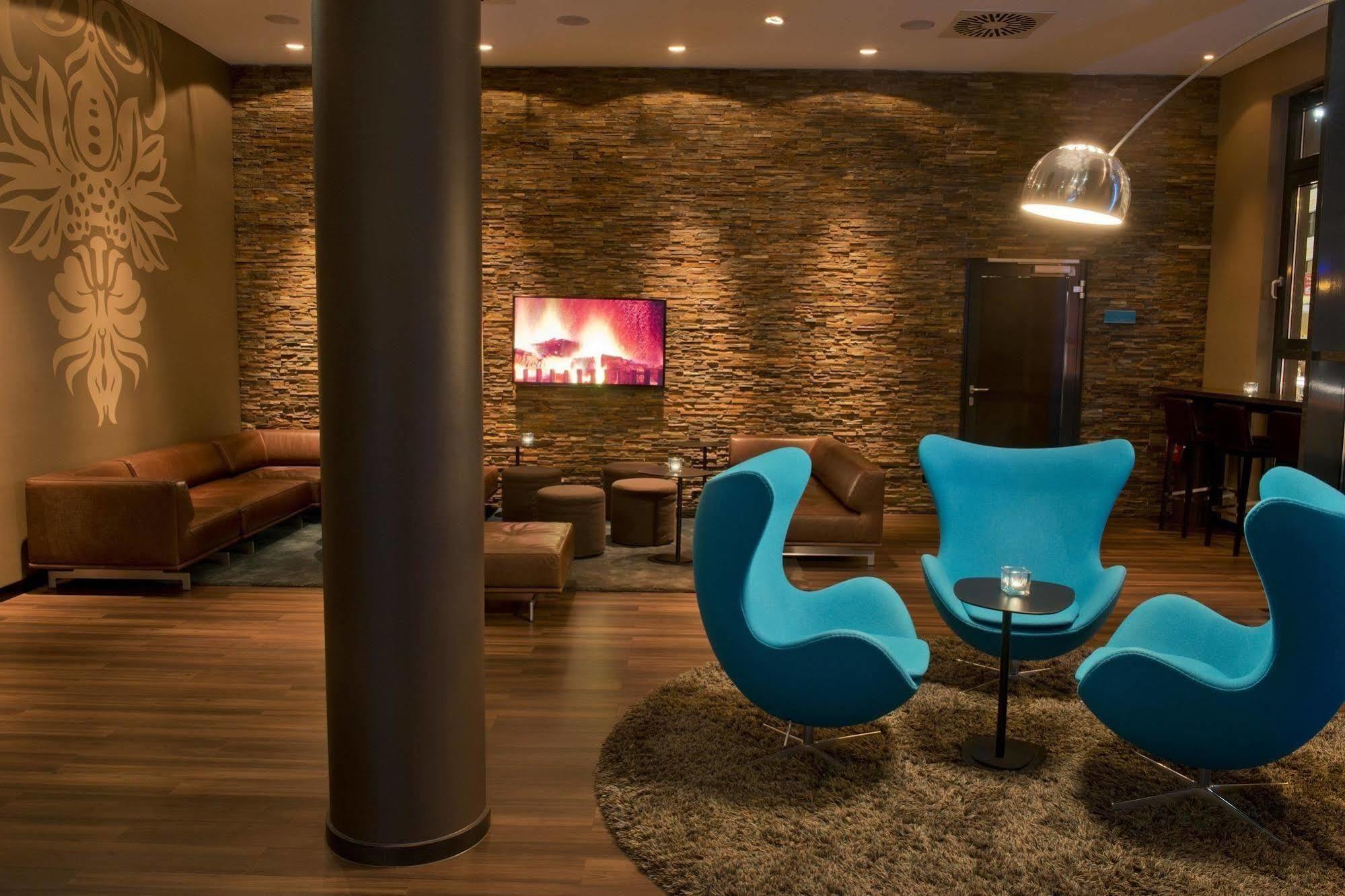 Motel One Nuernberg-City מראה חיצוני תמונה
