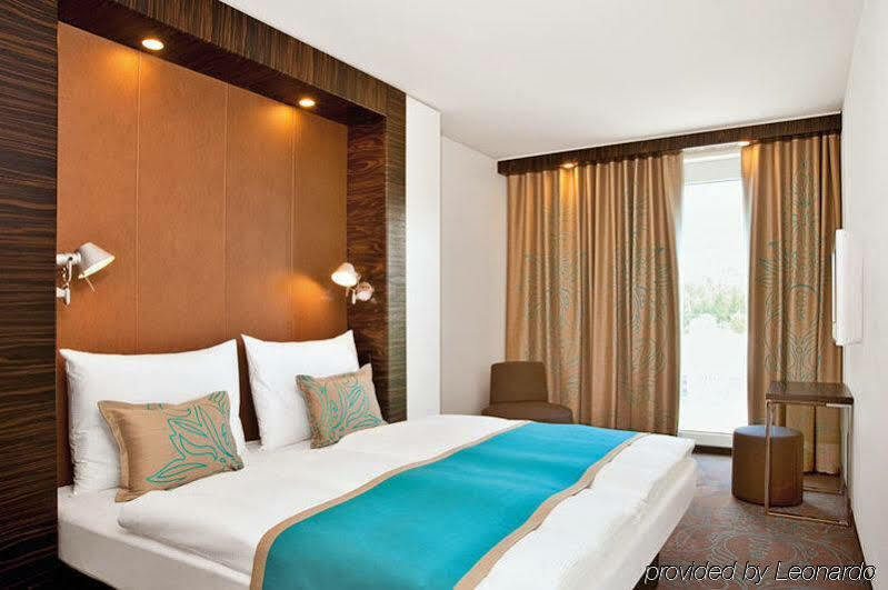 Motel One Nuernberg-City מראה חיצוני תמונה